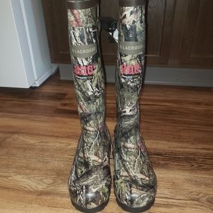 New Men's sz 6 mossy oak Lacrosse boots
